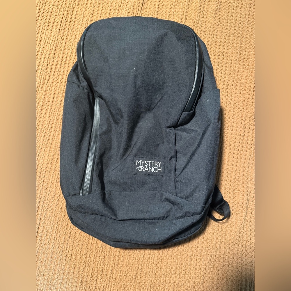 MYSTERY RANCH Slick 23L